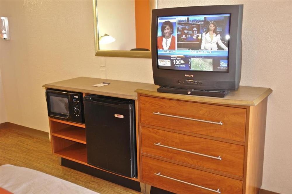 Motel 6-Amarillo, Tx - Airport Ανέσεις φωτογραφία